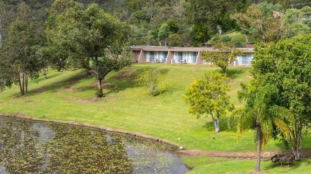 Cedar Lakes Country Resort Gold Coast Hinterland Advancetown Aparthotel