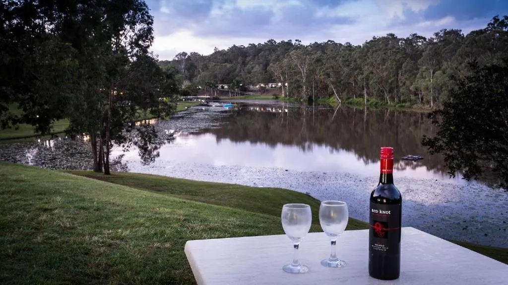 Aparthotel Cedar Lakes Country Resort Gold Coast Hinterland Advancetown